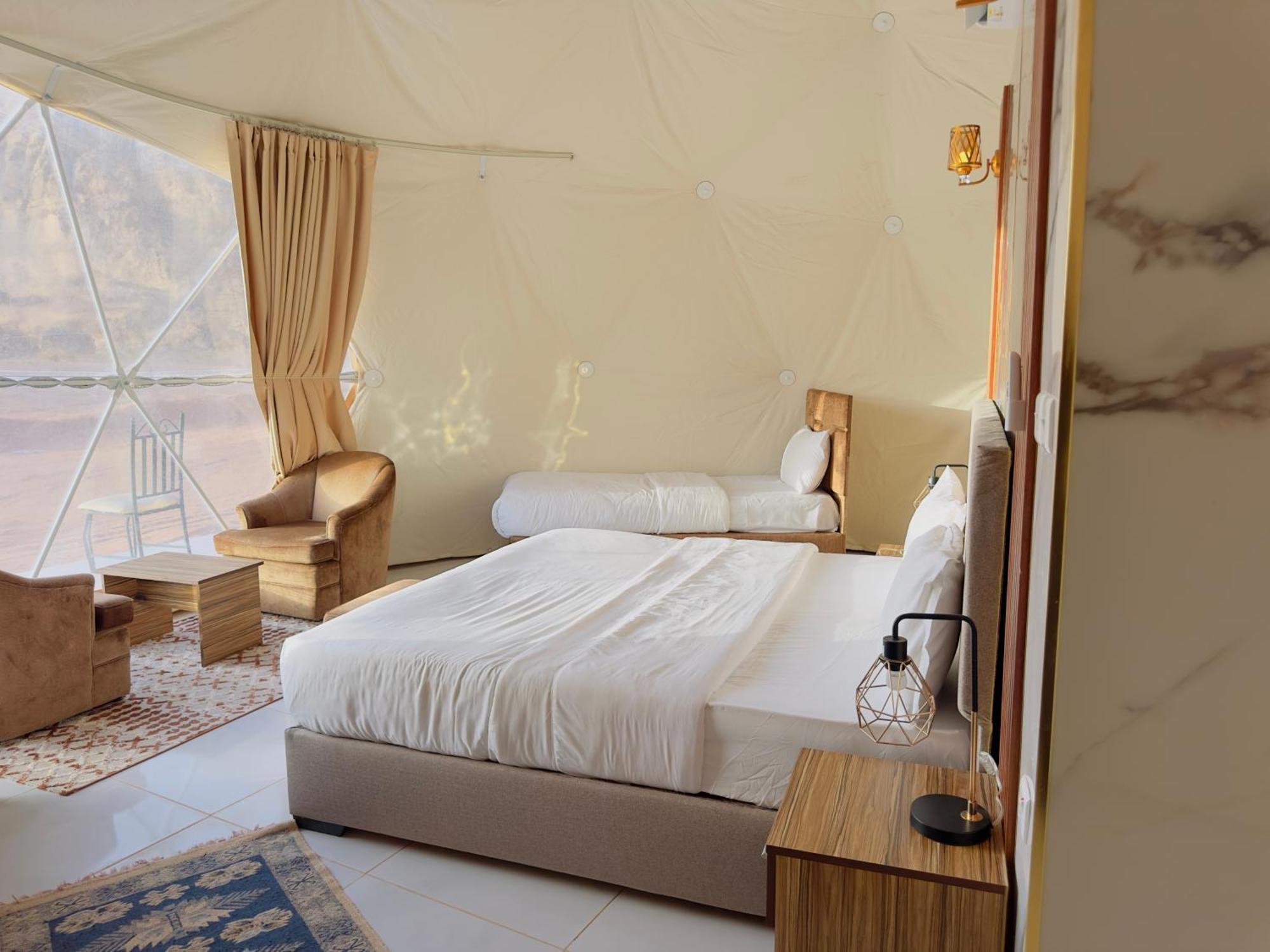 Rum Four Mountain Luxury Camp วาดิรัม ภายนอก รูปภาพ
